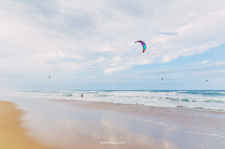 23194861559_b806fa4429_b