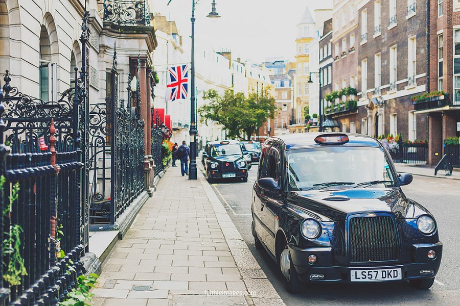 23525497143_497f973c2b_b