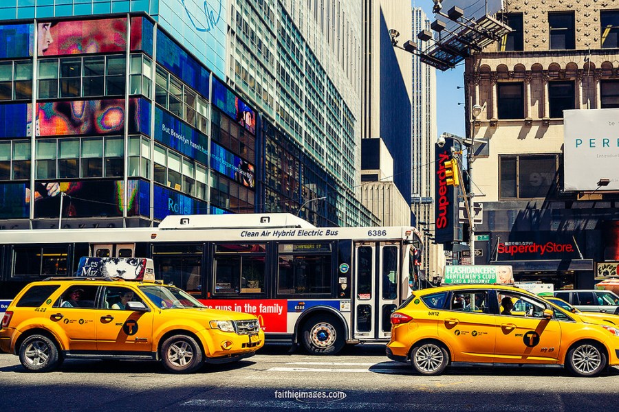 23984238310_3cb36c416b_b