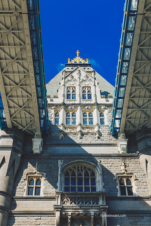 24070256661_1e02599bff_b