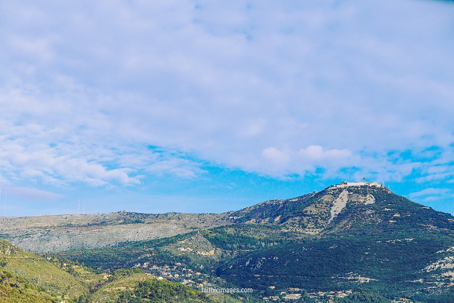 24440686975_d5734a020b_b