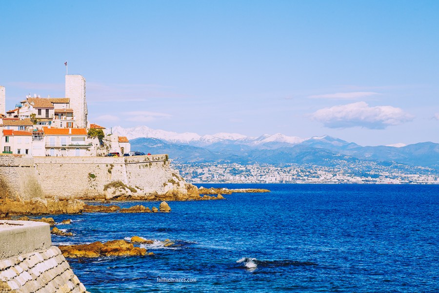 Antibes by Faithieimages