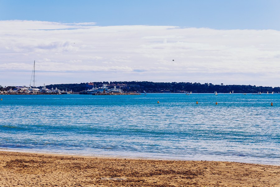 Plage du Palais des Festivals de Cannes