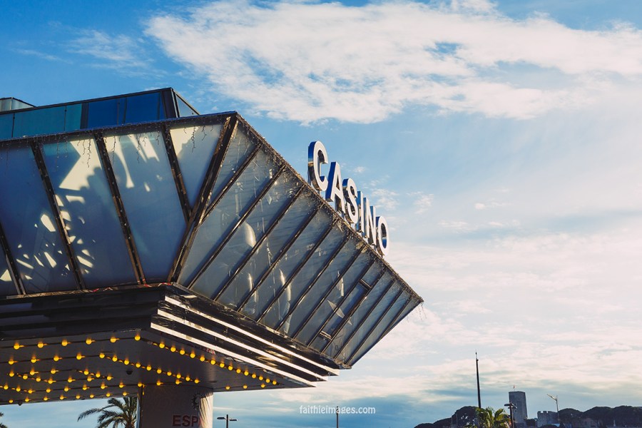 ready, set, action Cannes Palais006