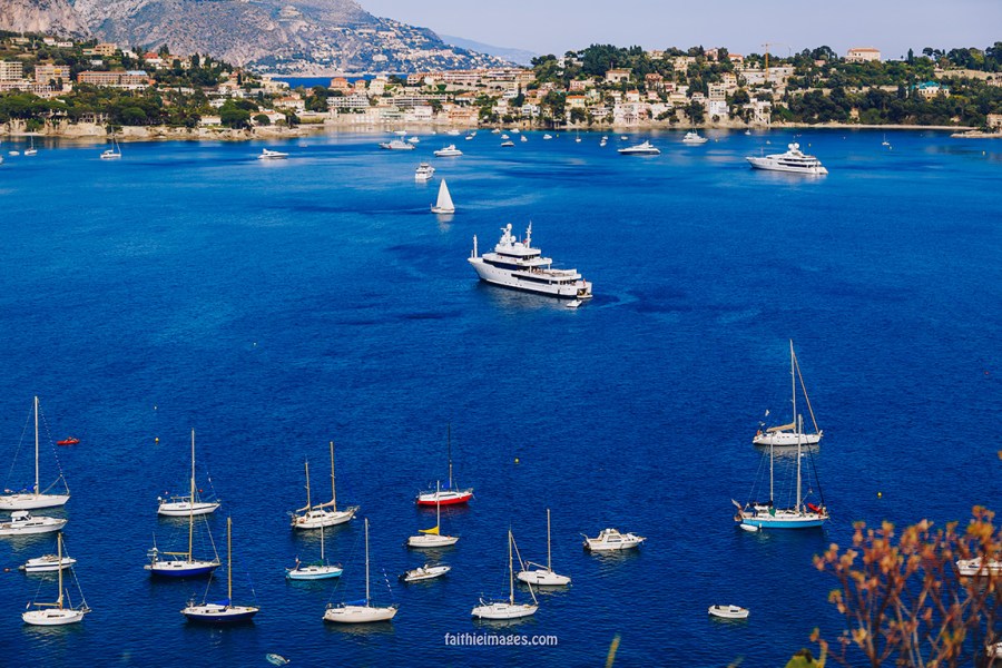 Villefranche-sur-mer by Faithieimages